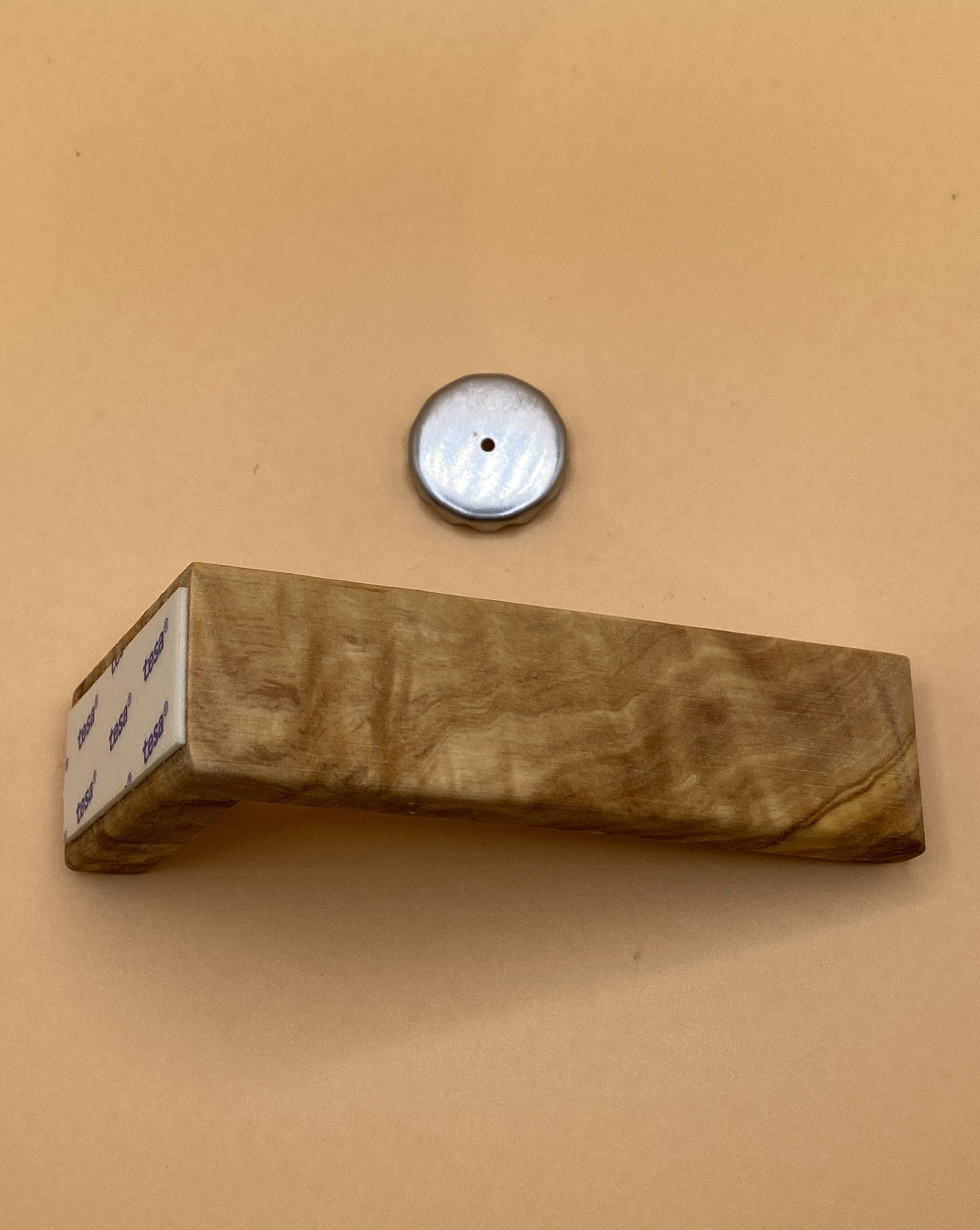 Magnetic soap holder (olive wood) - large (top view)
